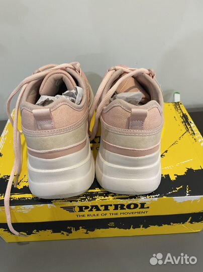 Кроссовки Patrol