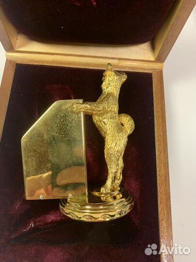 Визитница настольная