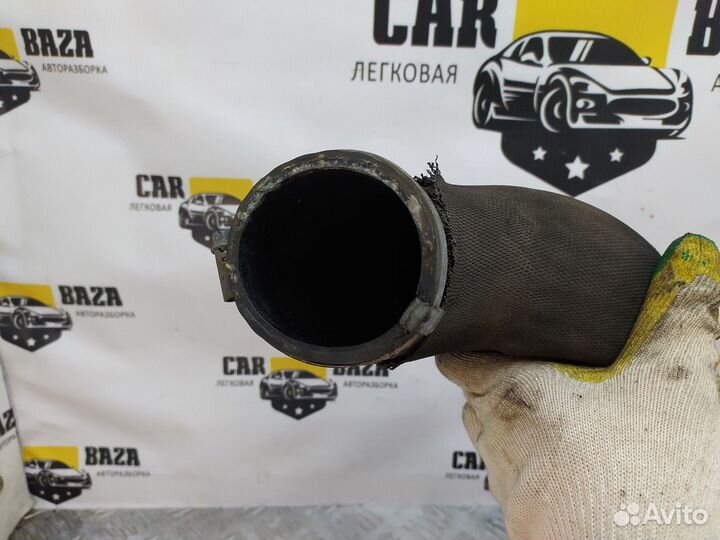 Патрубок интеркулера левый Volvo XC60