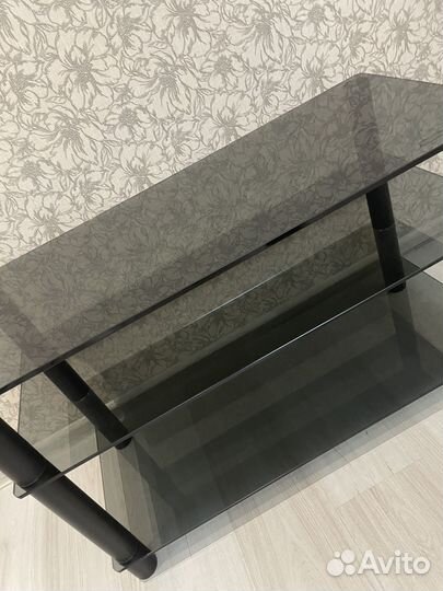 Тумба под телевизор