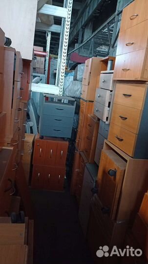 Тумбы офисные