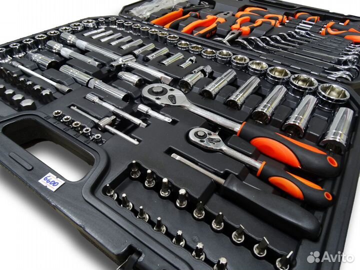 Набор инструментов SATA 131 предмет