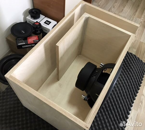 Короб под 12 сабвуфер буйно голова