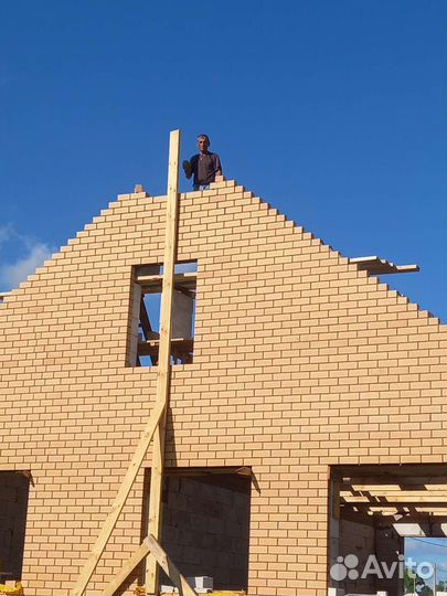 Услуги строителей