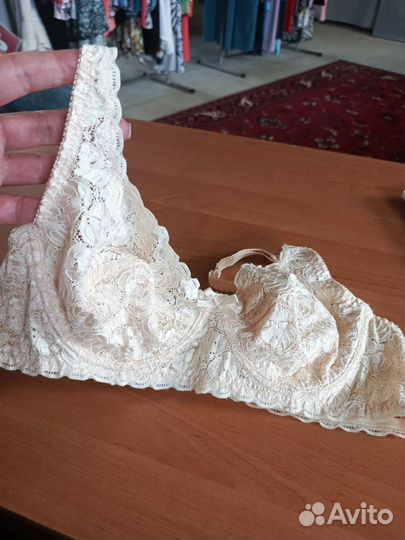 Бюстгальтер 85В
