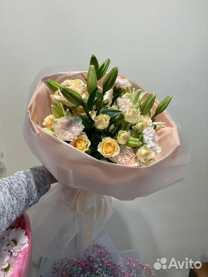 Букеты с лилиями