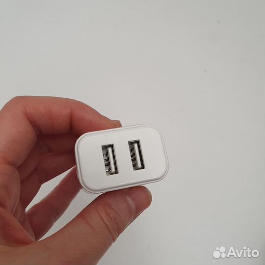 Зарядка hoco / 2-USB + кабель micro USB / новая