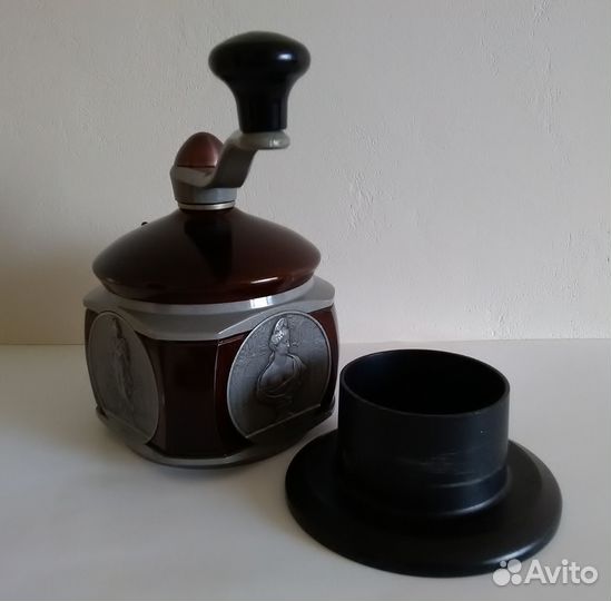 Кофемолка ручная 