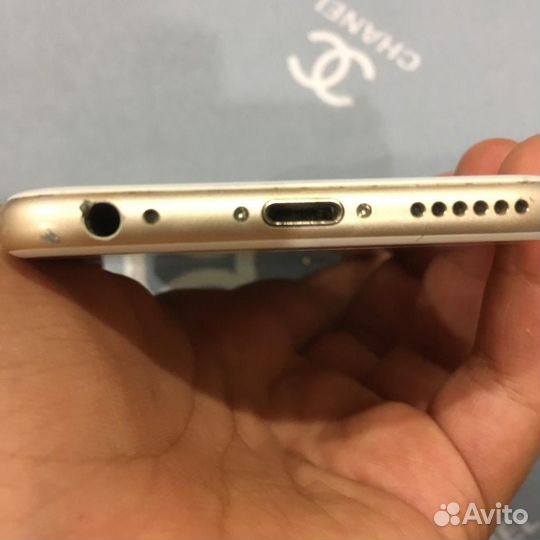 Телефон iPhone 6s