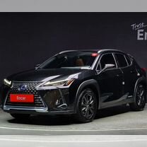 Lexus UX 2.0 CVT, 2021, 36 346 км, с пробегом, цена 3 810 000 руб.