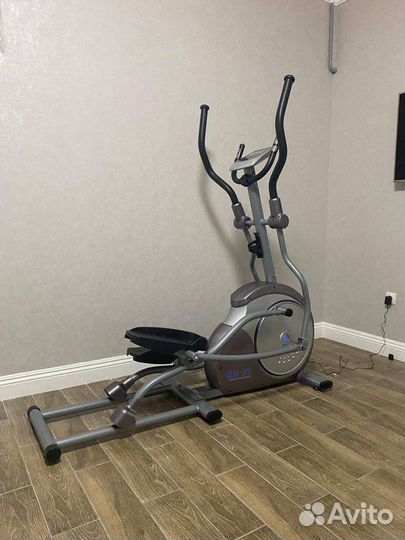 Эллиптический тренажер