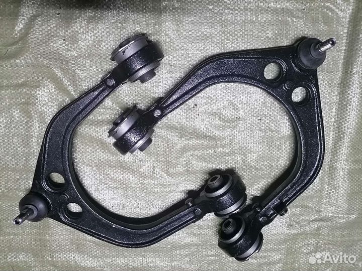 Рычаги верхние Dodge charger LX 2005-2010