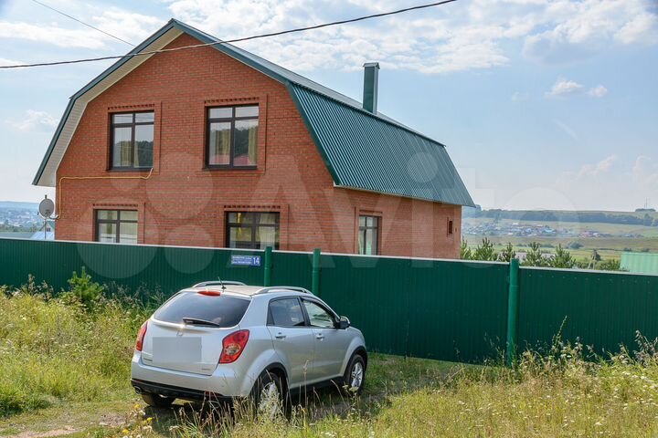 Дом 240 м² на участке 15 сот.