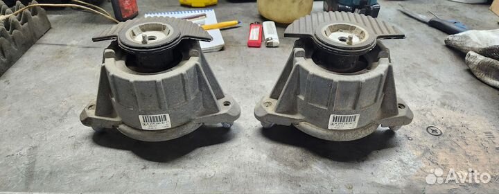 Подушка двигателя mercedes A2042404217