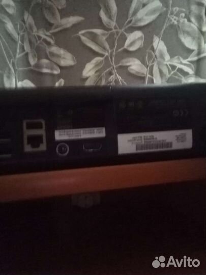 X box 360 на 500 гб, 2 джойстика и 11 дисков игр