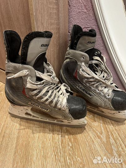 Коньки bauer vapor x30