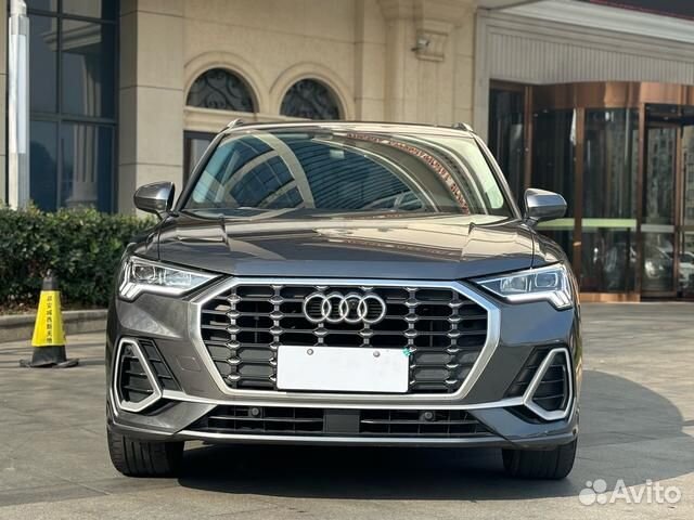 Audi Q3 1.5 AMT, 2021, 28 000 км