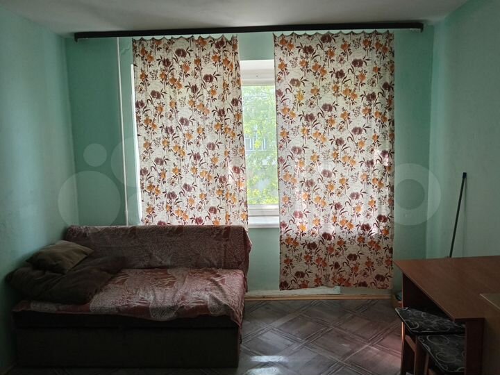 Комната 13 м² в 1-к., 2/5 эт.