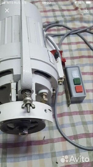 Электродвигатель к швейной машине со столом