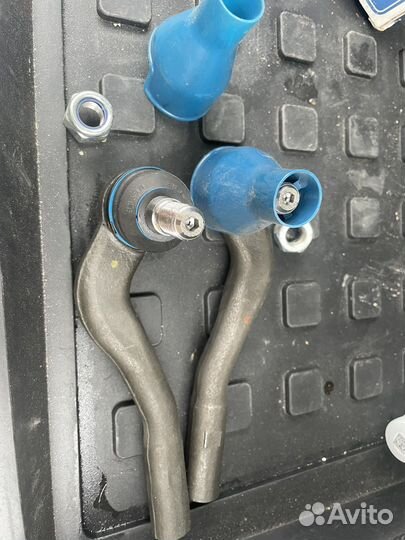 Рулевой наконечник Meyle на Мерседес w204