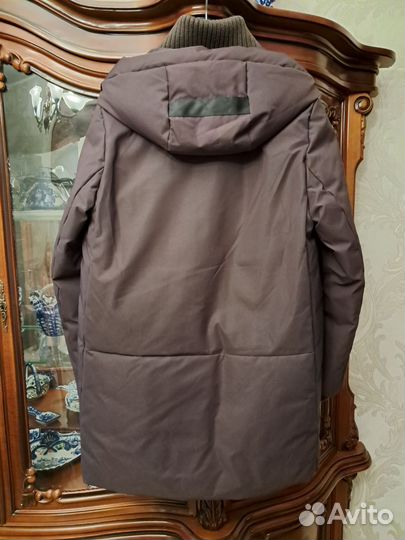 Пуховик женский