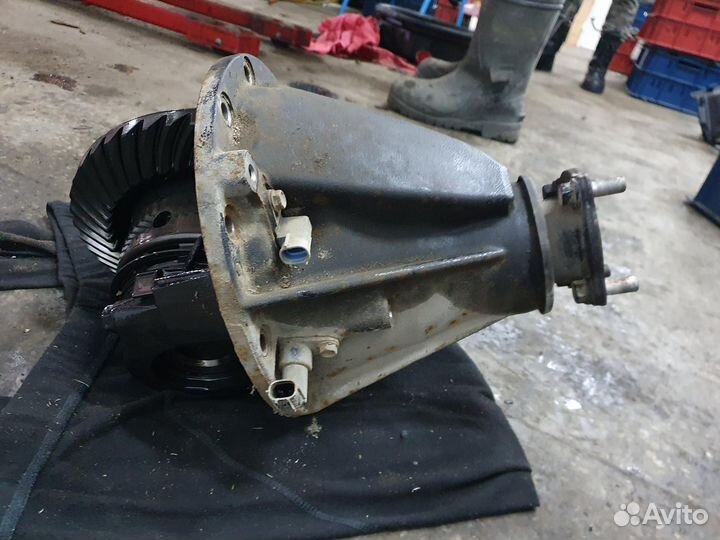 Редуктор заднего моста АКПП дизель F2 toyota Fortu
