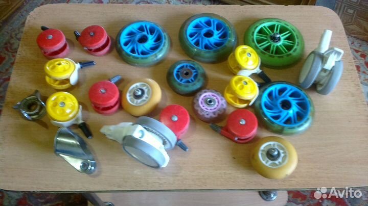 Колёсики и запчасти к детским принадлежностям