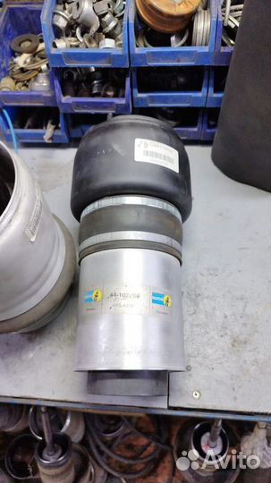 Пневмобаллон Мерседес w211 219 передний