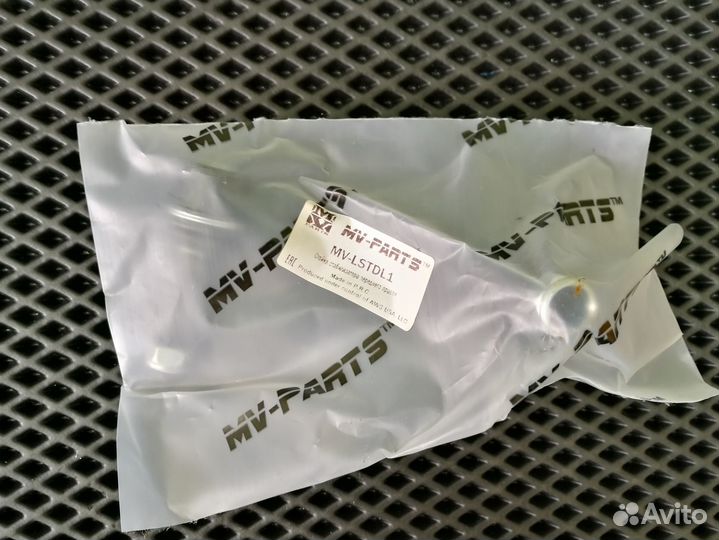 Стойка стабилизатора Jeep Grand Cherokee WK2 RH