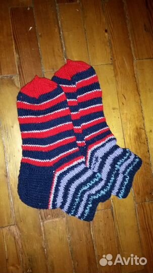 В наличии готовые вязаные шерстяные носочки