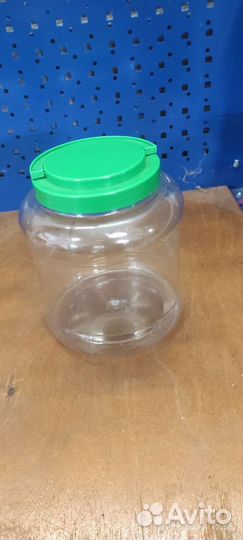 Контейнер для сухого корма животных 4.3 литра