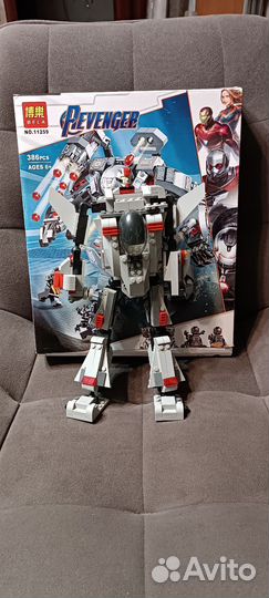 Lego робот