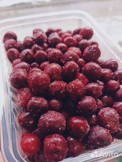 Замороженные ягоды. Замороженные манго