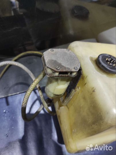 Бачок омывателя с тэном bmw e23