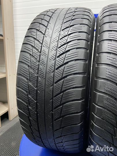 Bridgestone Blizzak LM-001 225/55 R17 97H