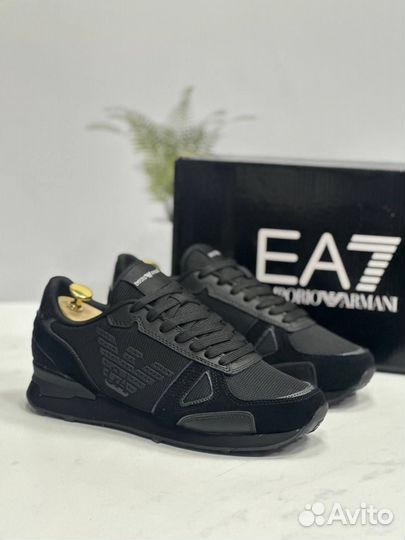 Кроссовки emporio armani ea7