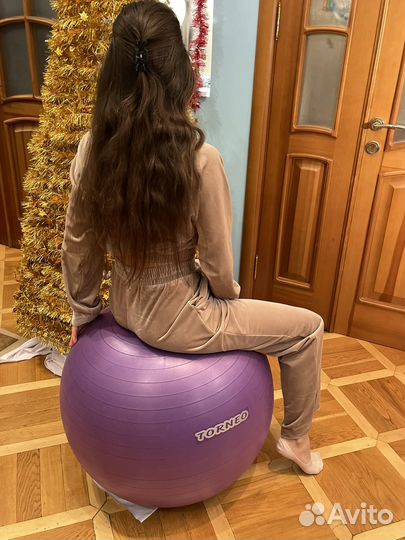 Гимнастический мяч torneo 75 см