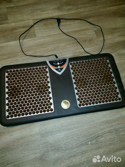 Массажный коврик Нуга-Бест