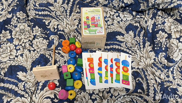 Развивающие игрушки