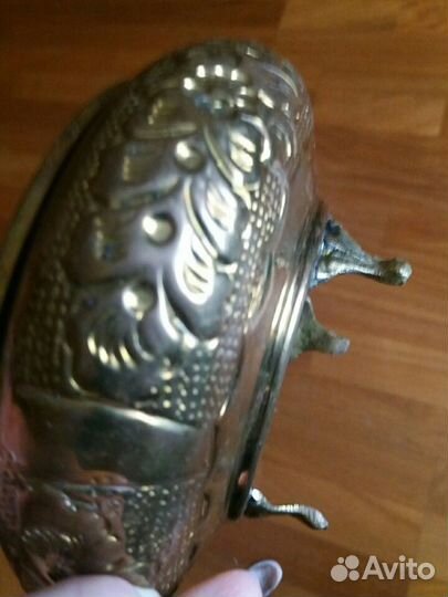 Ваза - пепельница,латунь,чеканка