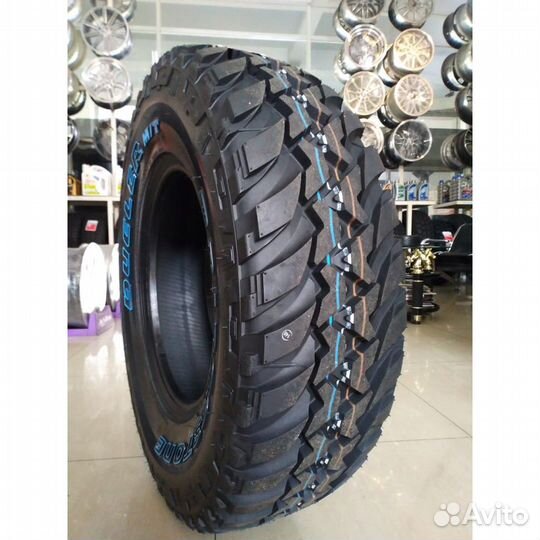 Bridgestone Dueler M/T 674 255/70 R16 120Q