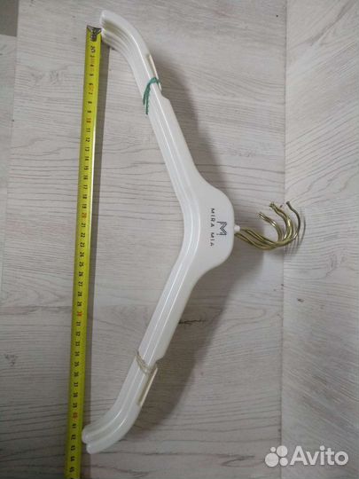 Вешалки плечики