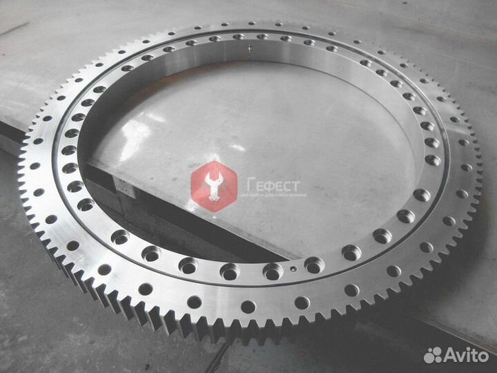 Опорно-поворотный круг EC210 14530323