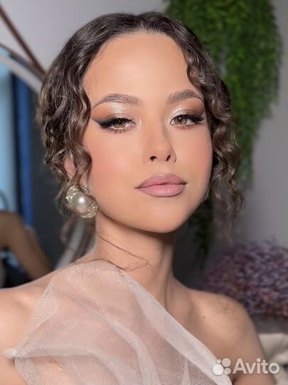 Макияж дневной вечерний свадебный визажист