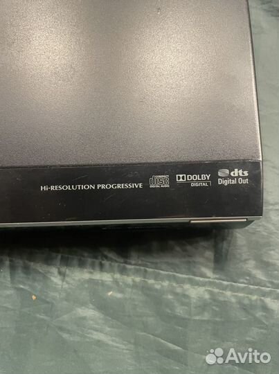DVD - плеер Toshiba SE-R0301