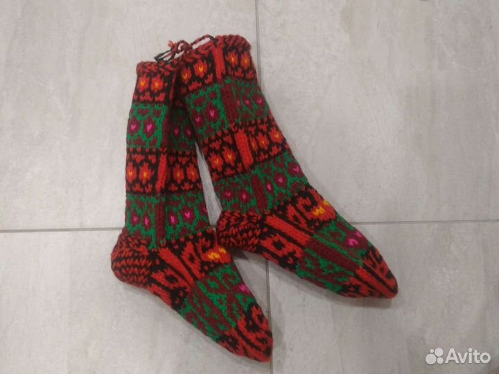 Носки ручной работы новые 36-40 размер