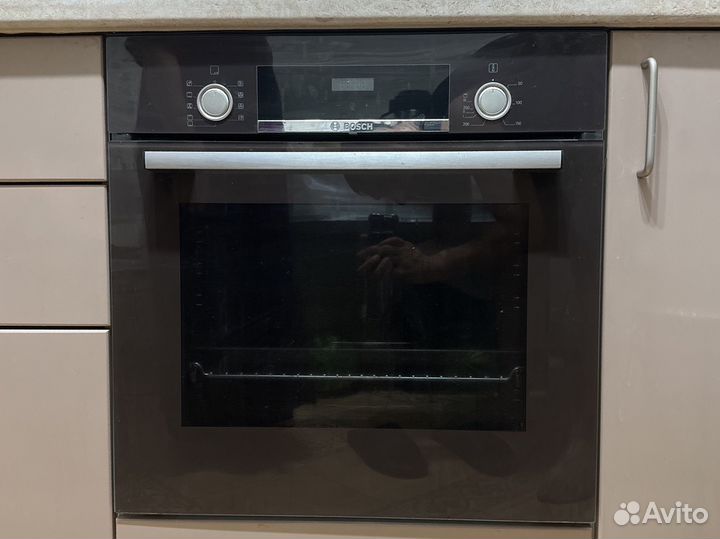 Электрический духовой шкаф Bosch