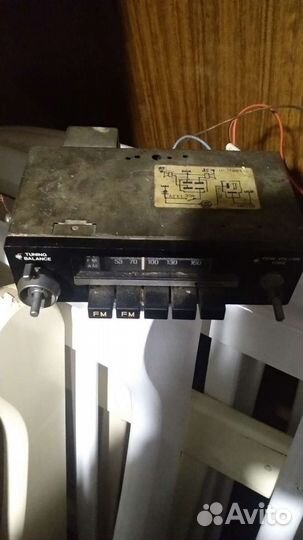 Автомагнитола clarion