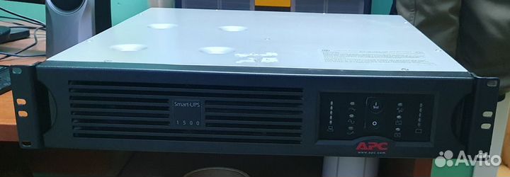 APC Smart-UPS 1500VA SUA1500RMI2U