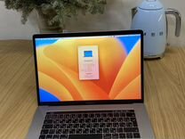 Macbook Pro 15 2017 c Touchbar